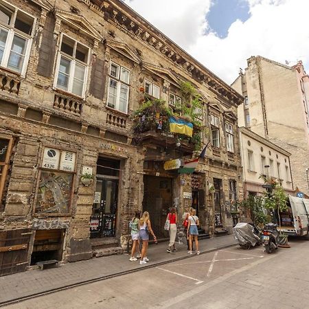 Kazinczy 10 Apartment With 3 Bedrooms Budapest Exteriör bild