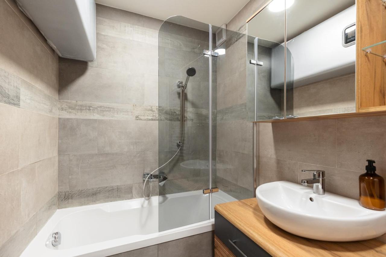 Kazinczy 10 Apartment With 3 Bedrooms Budapest Exteriör bild