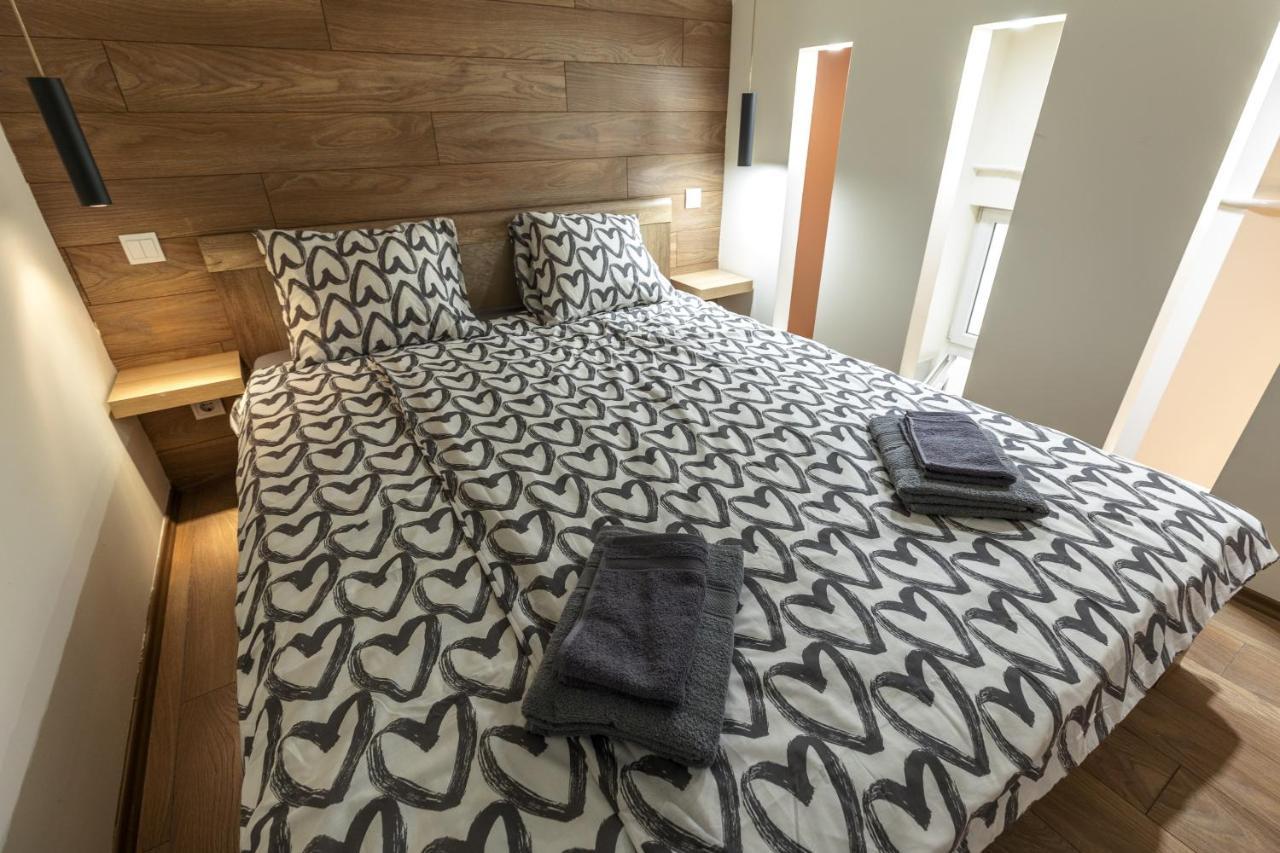Kazinczy 10 Apartment With 3 Bedrooms Budapest Exteriör bild
